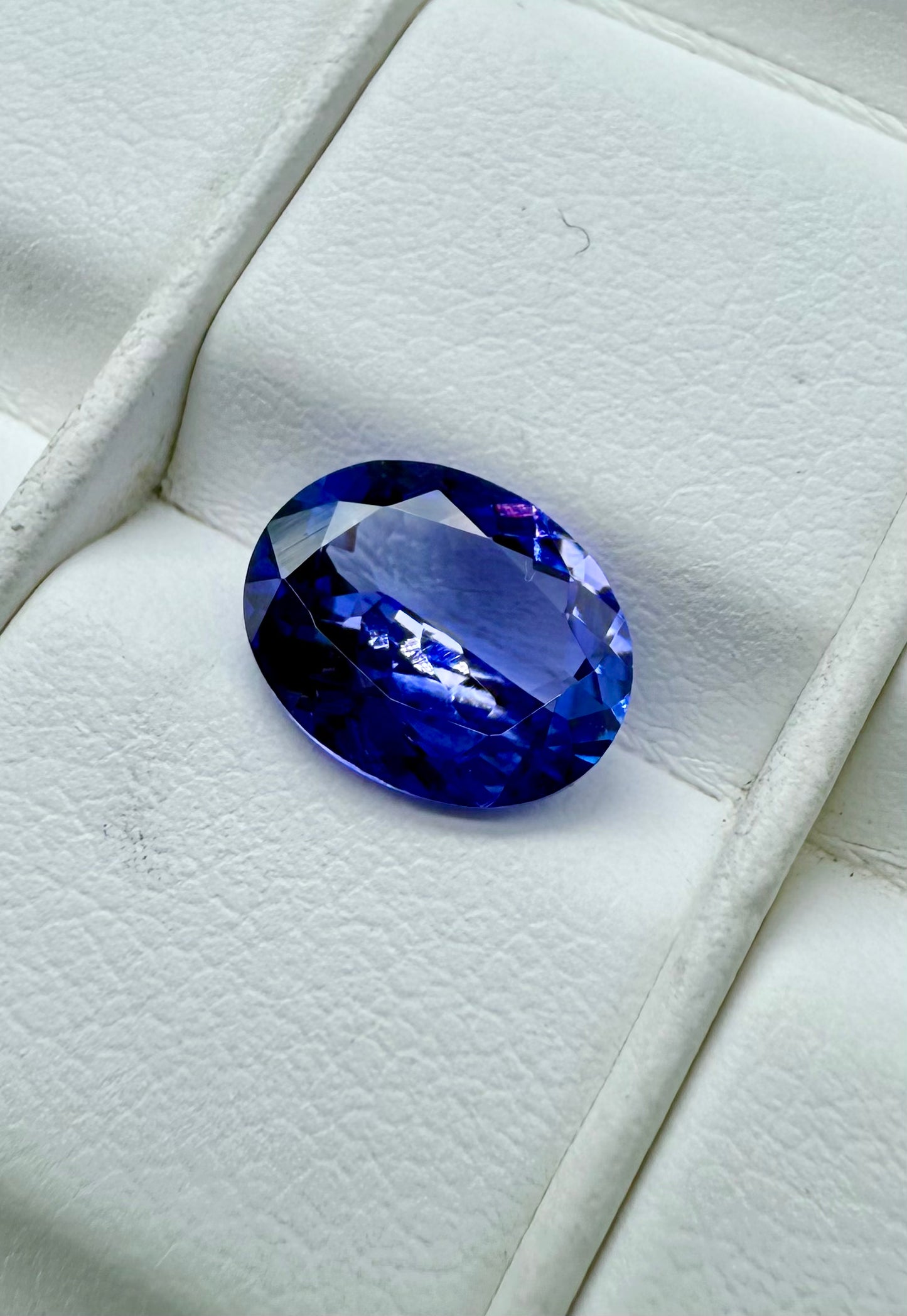Tanzanite 9.5x7.5