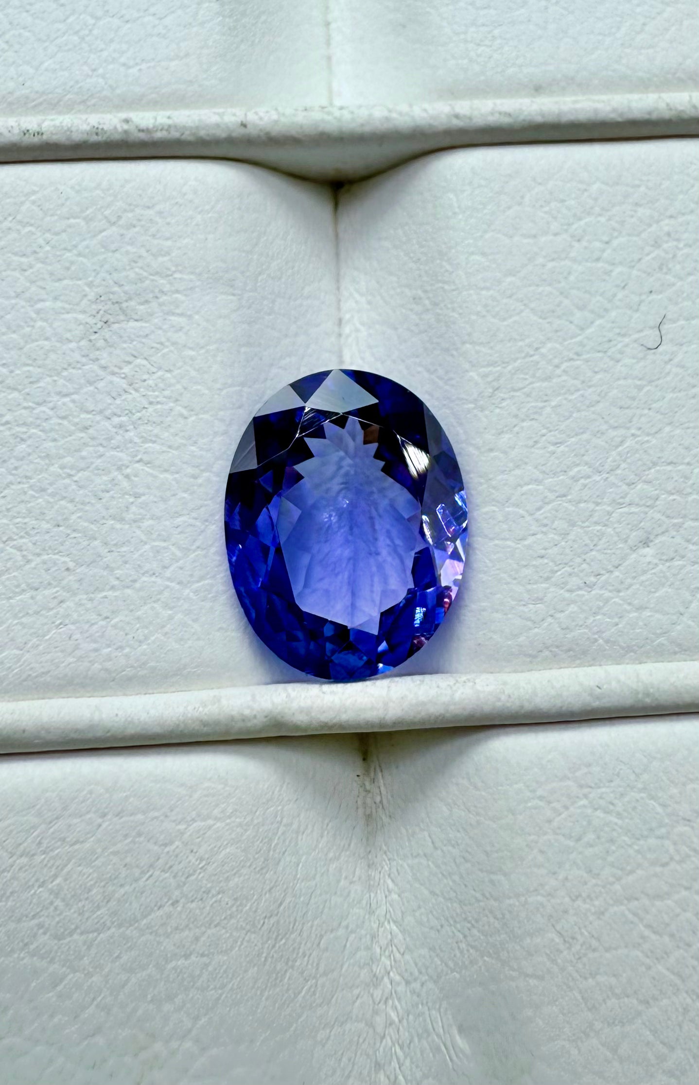 Tanzanite 9.5x7.5