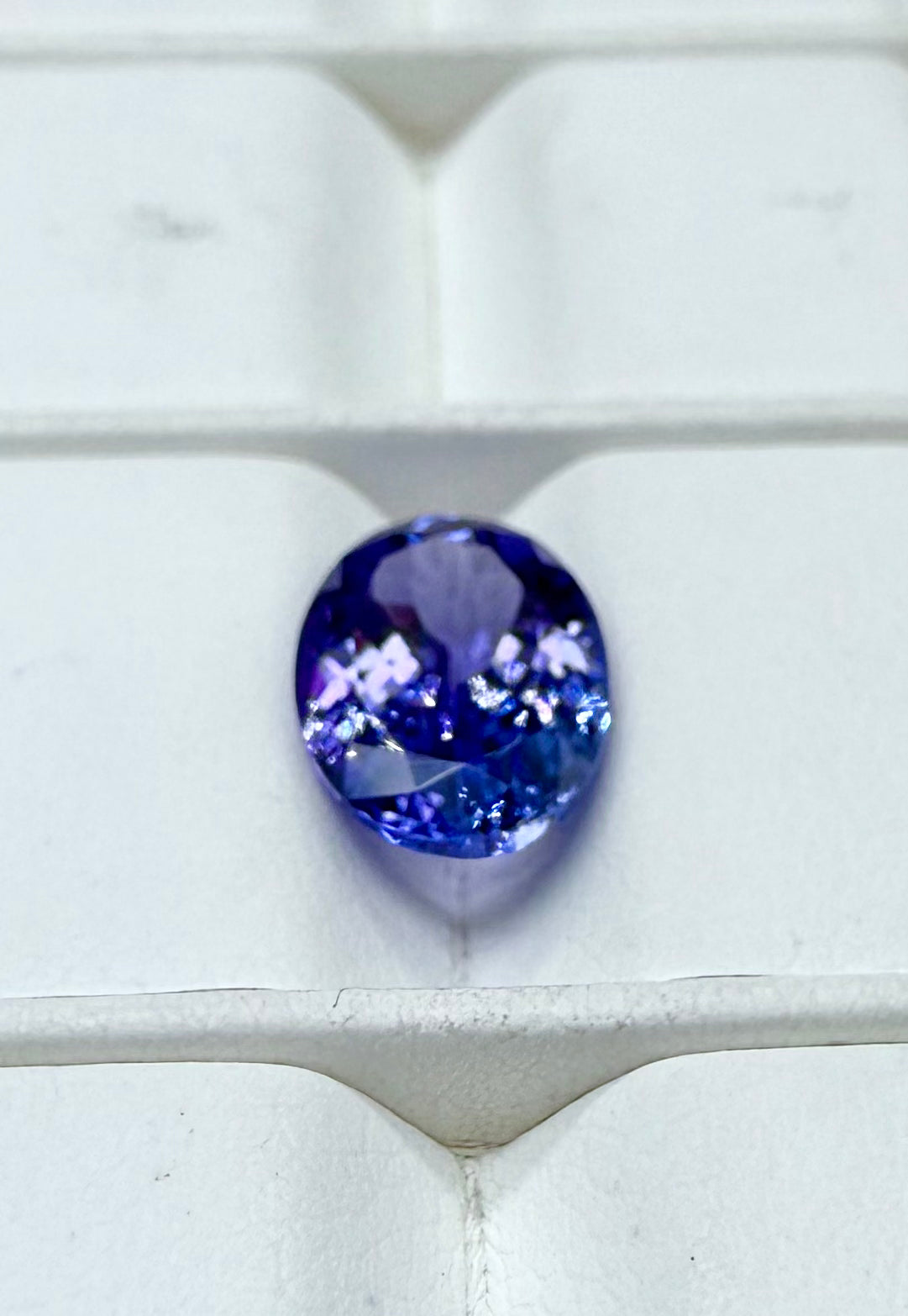 Tanzanite 10x7
