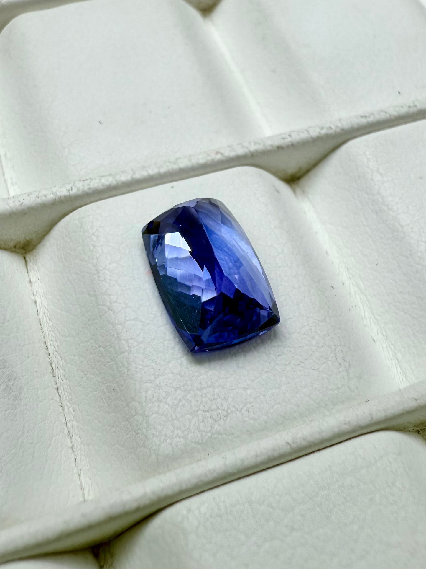 Tanzanite Radiant 9x6