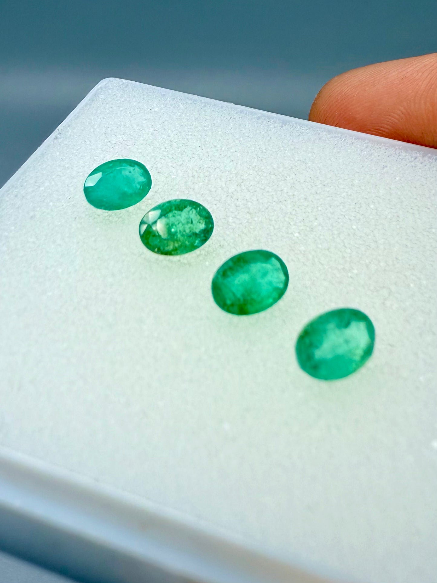 Emerald Lot 4pcs 7x5