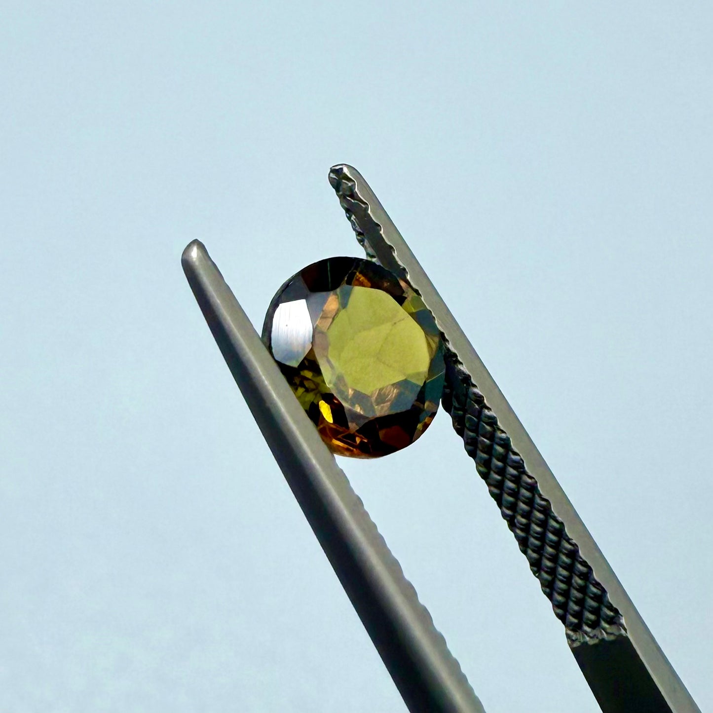 Champagne Green Tourmaline Round 6mm
