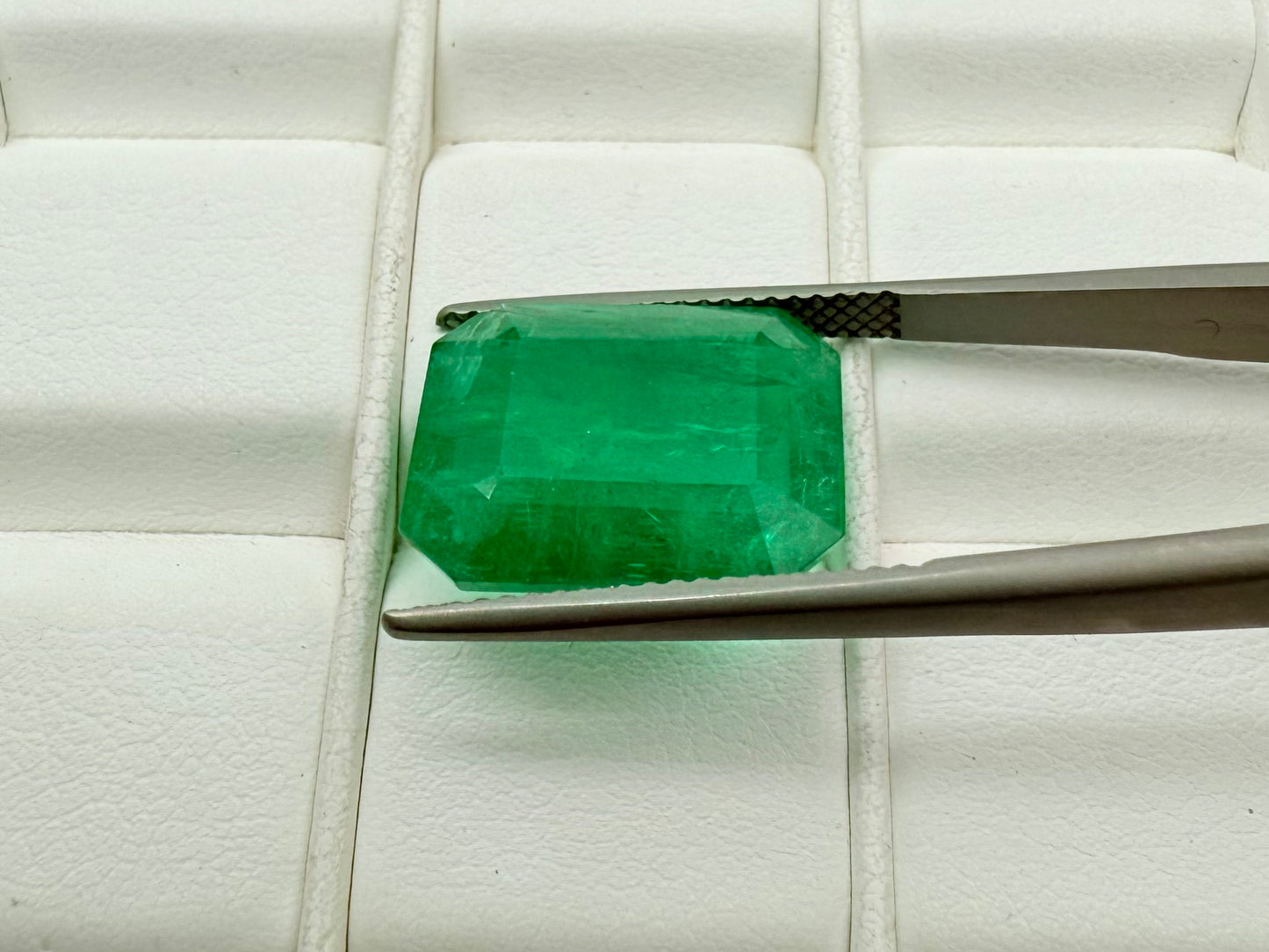 Emerald Zambia 15x13mm