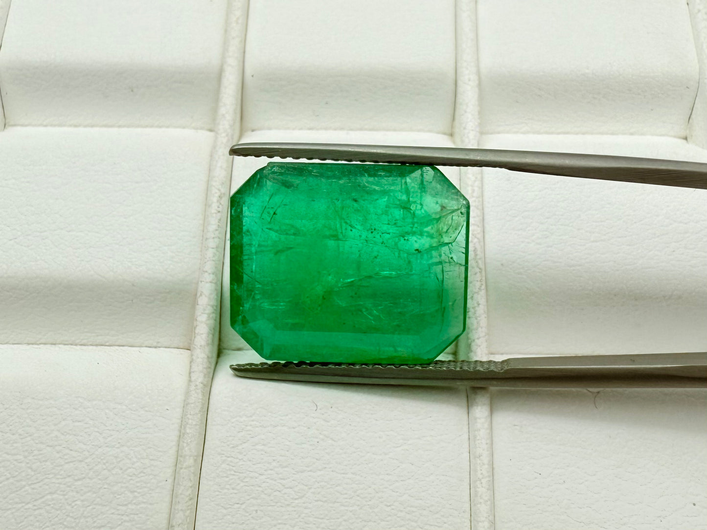 Emerald Zambia 15x13mm