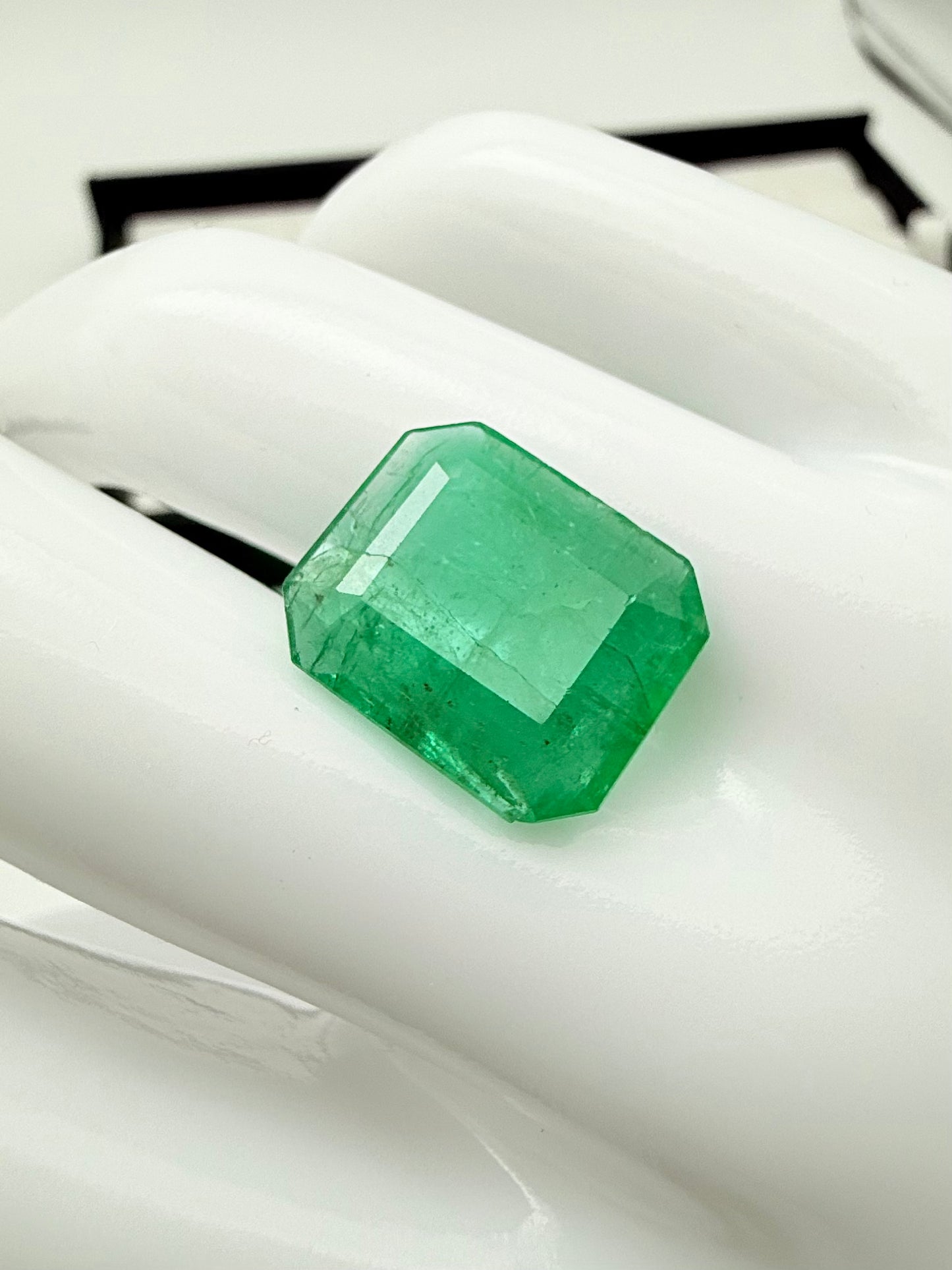 Emerald Zambia 15x13mm