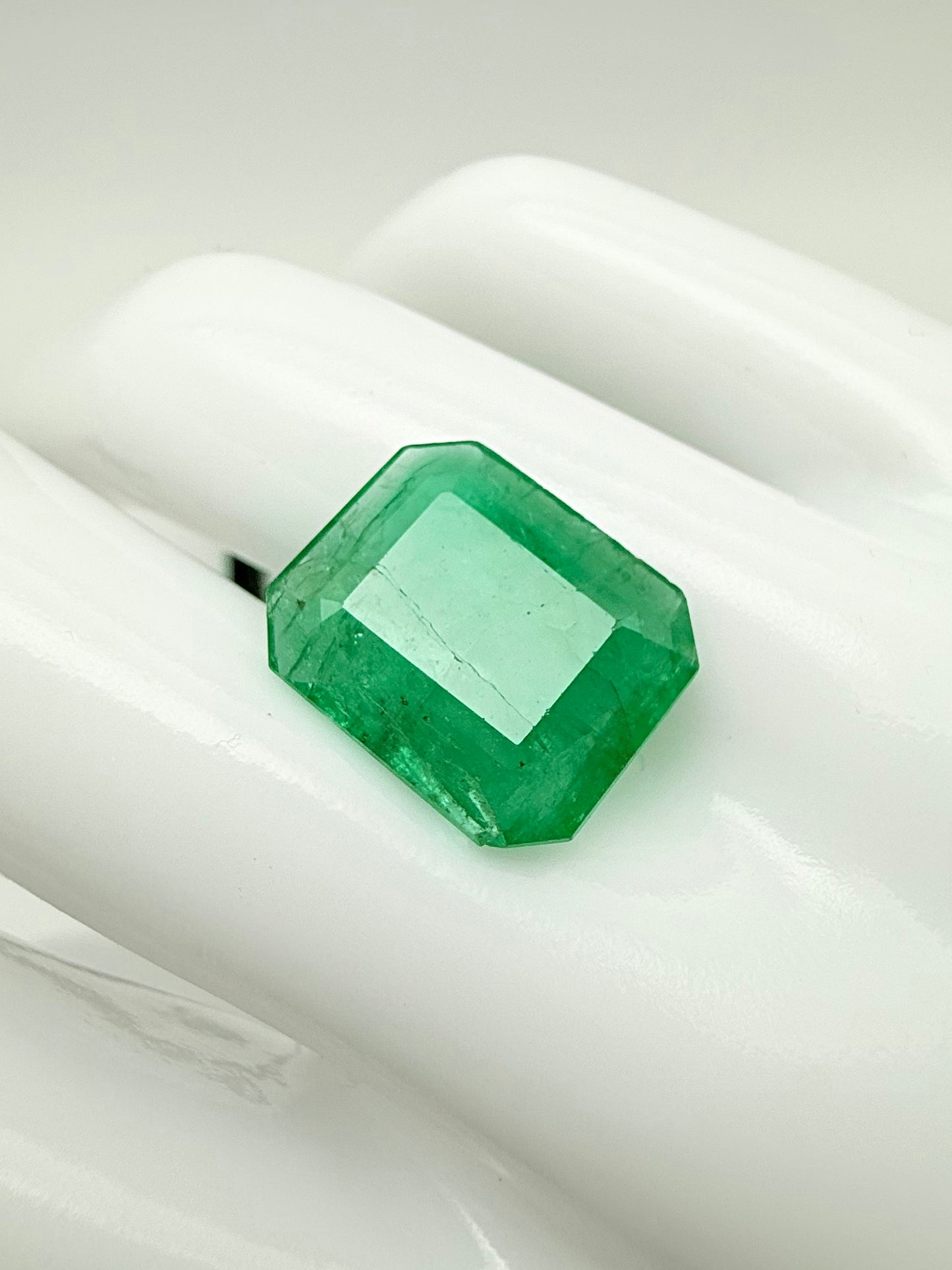 Emerald Zambia 15x13mm