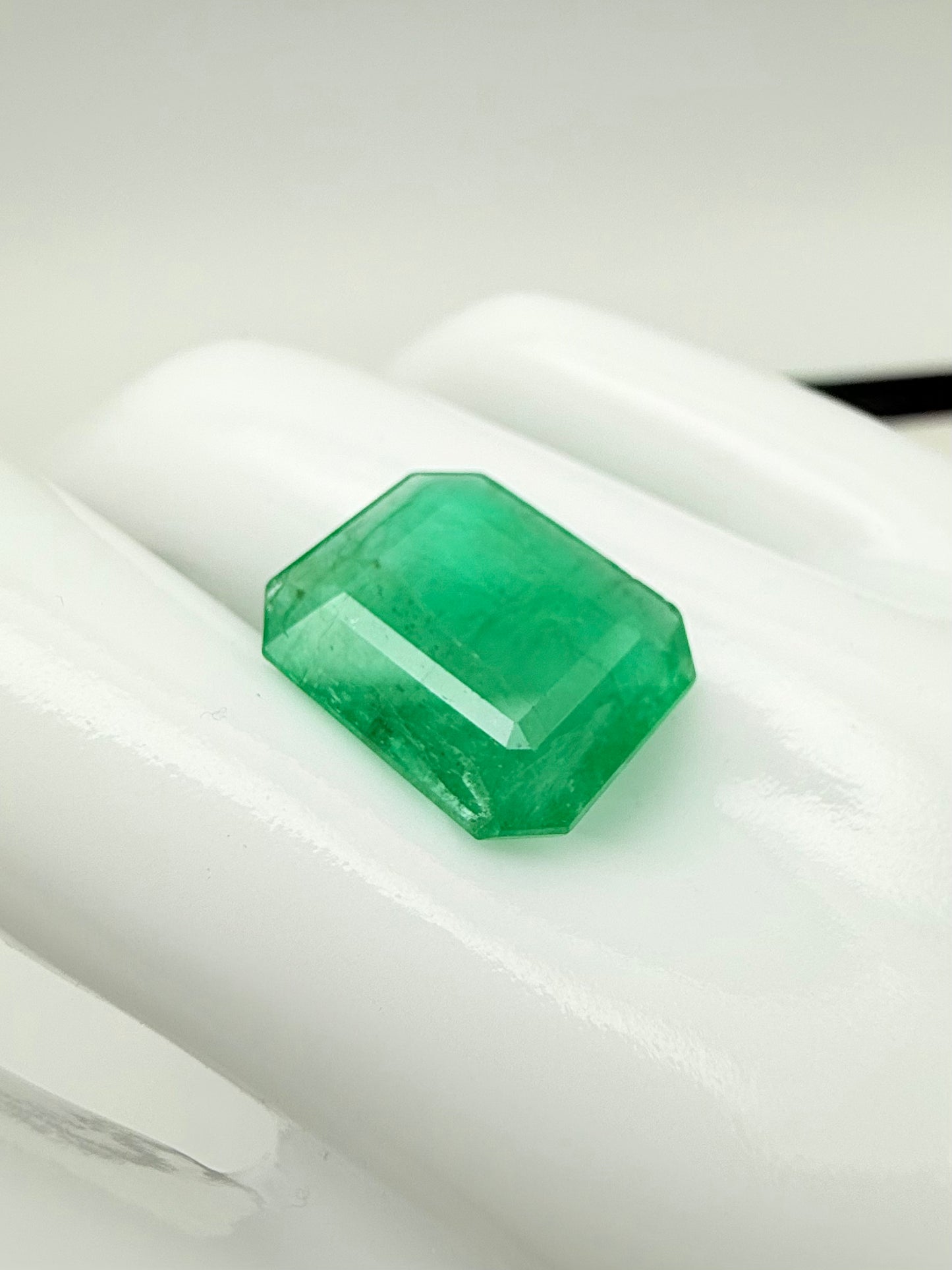 Emerald Zambia 15x13mm