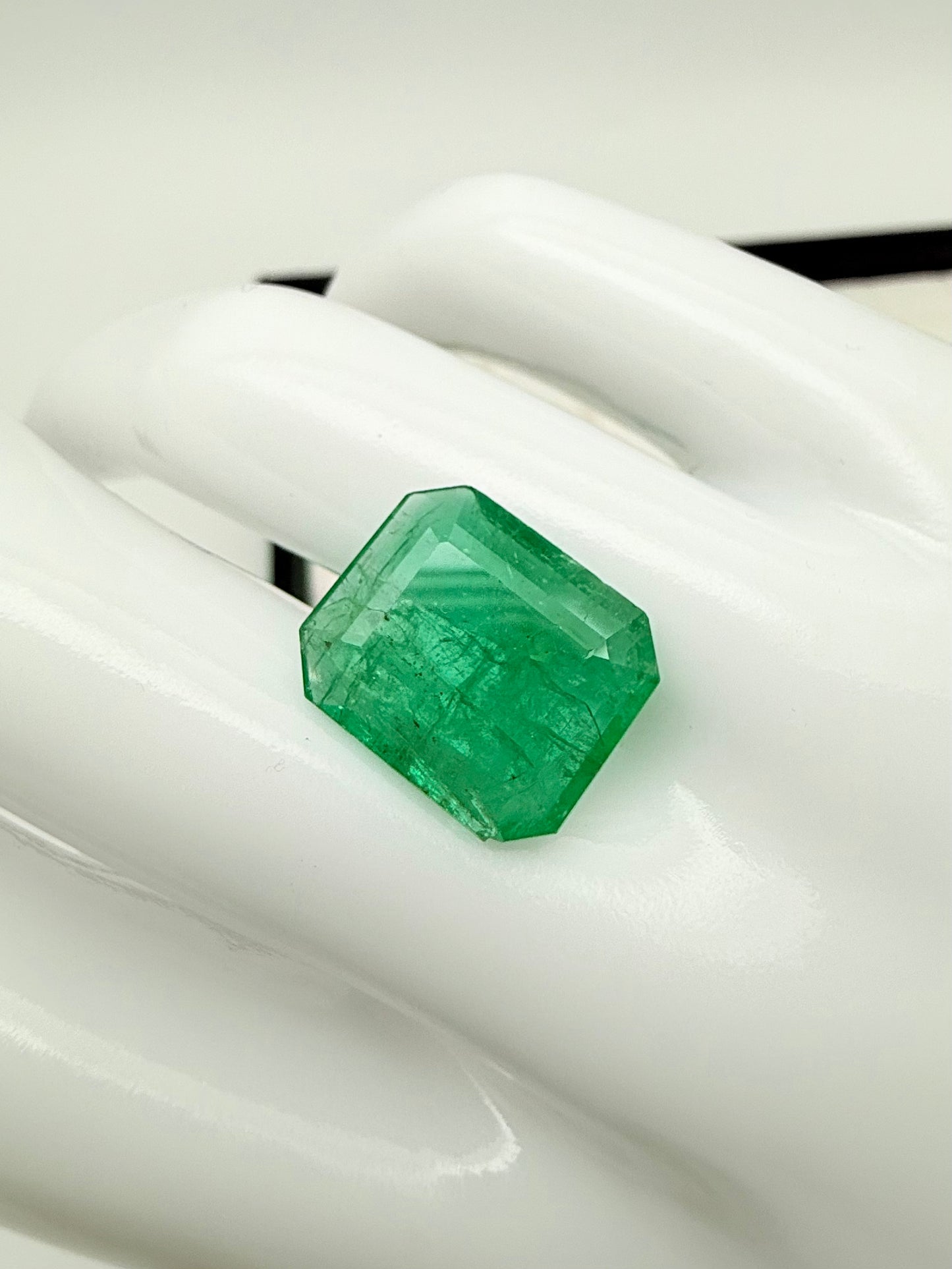 Emerald Zambia 15x13mm