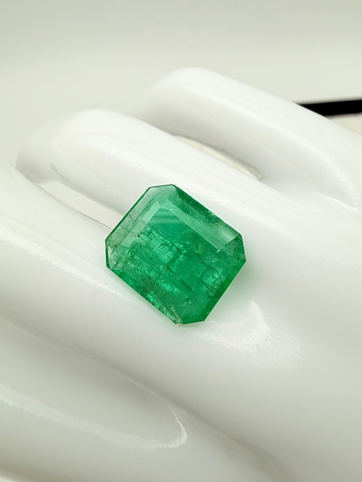Emerald Zambia 15x13mm