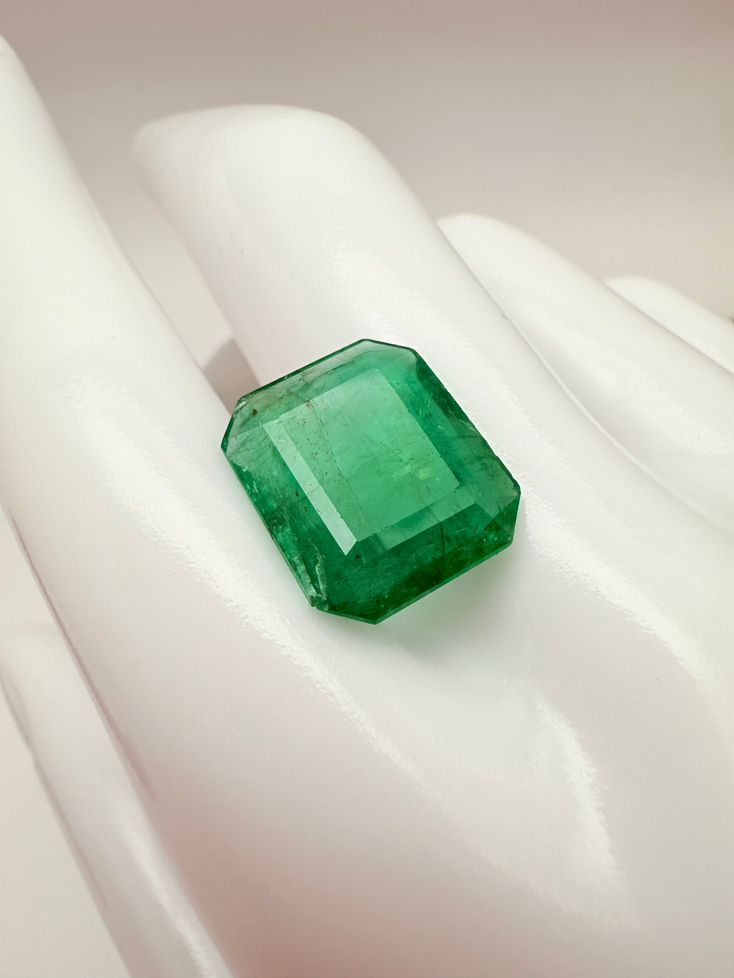 Emerald Zambia 15x13mm