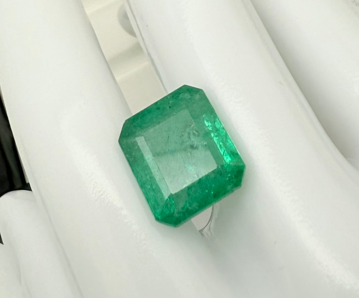 Emerald Zambia 13x11.5mm