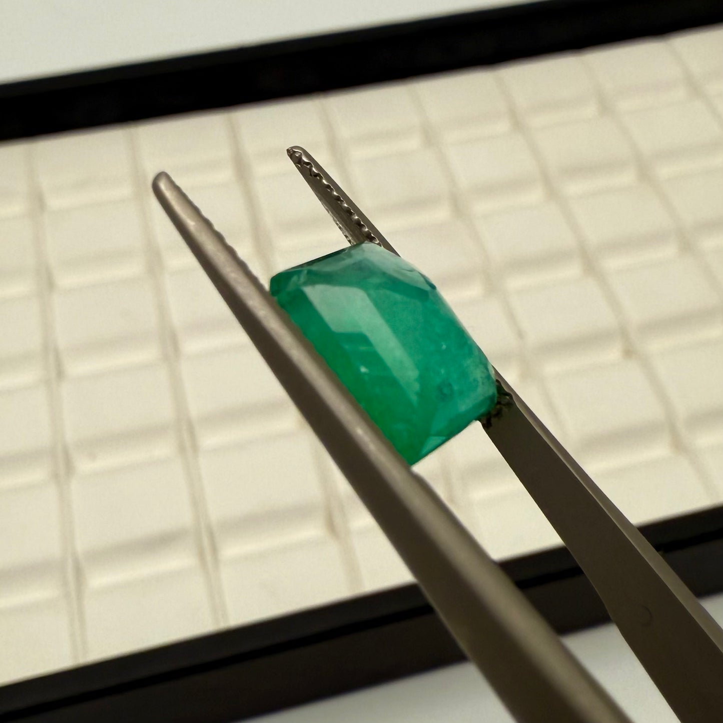 Emerald Zambia 10.5x9mm