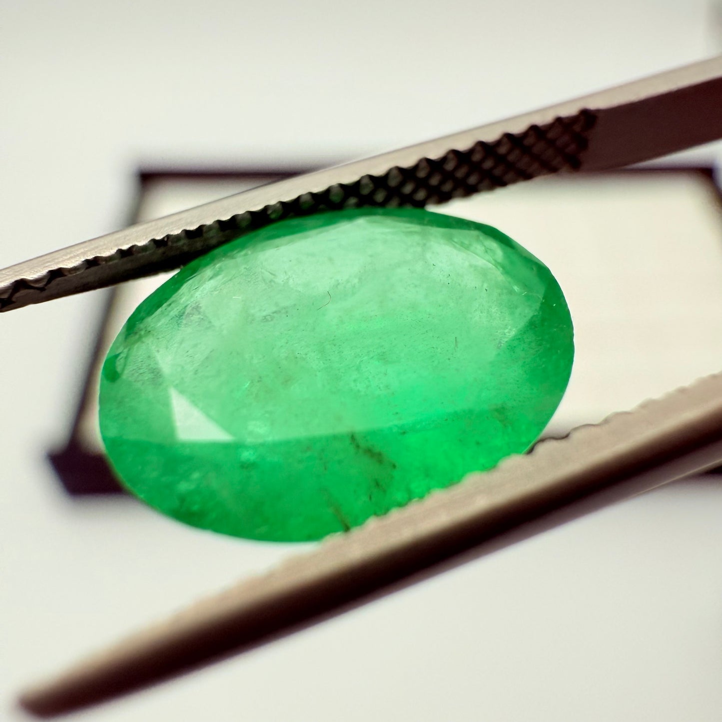 Emerald Zambia 11.5x8.5mm