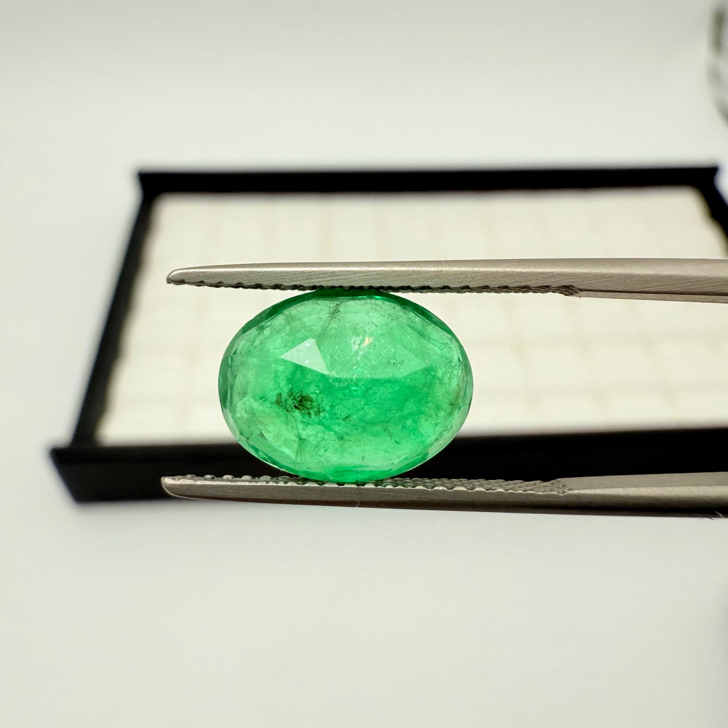 Emerald Zambia 11.5x8.5mm