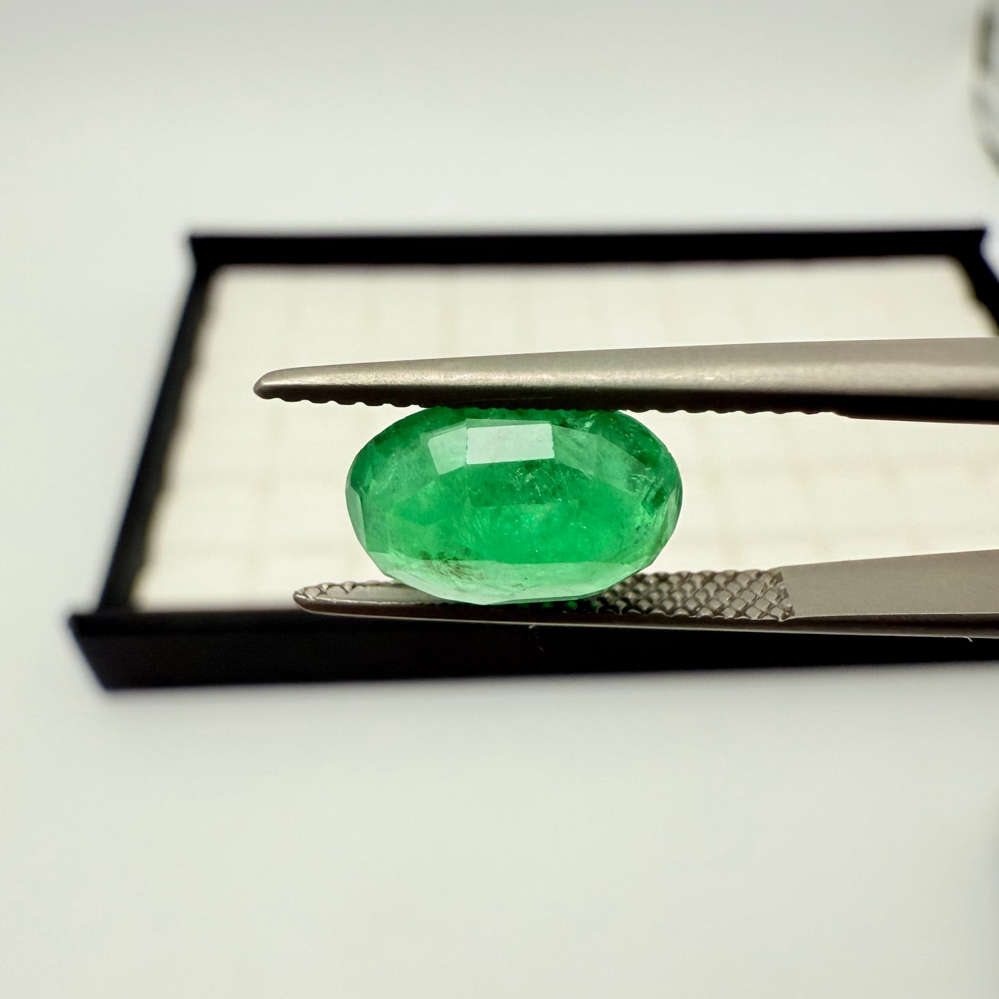 Emerald Zambia 11.5x8.5mm