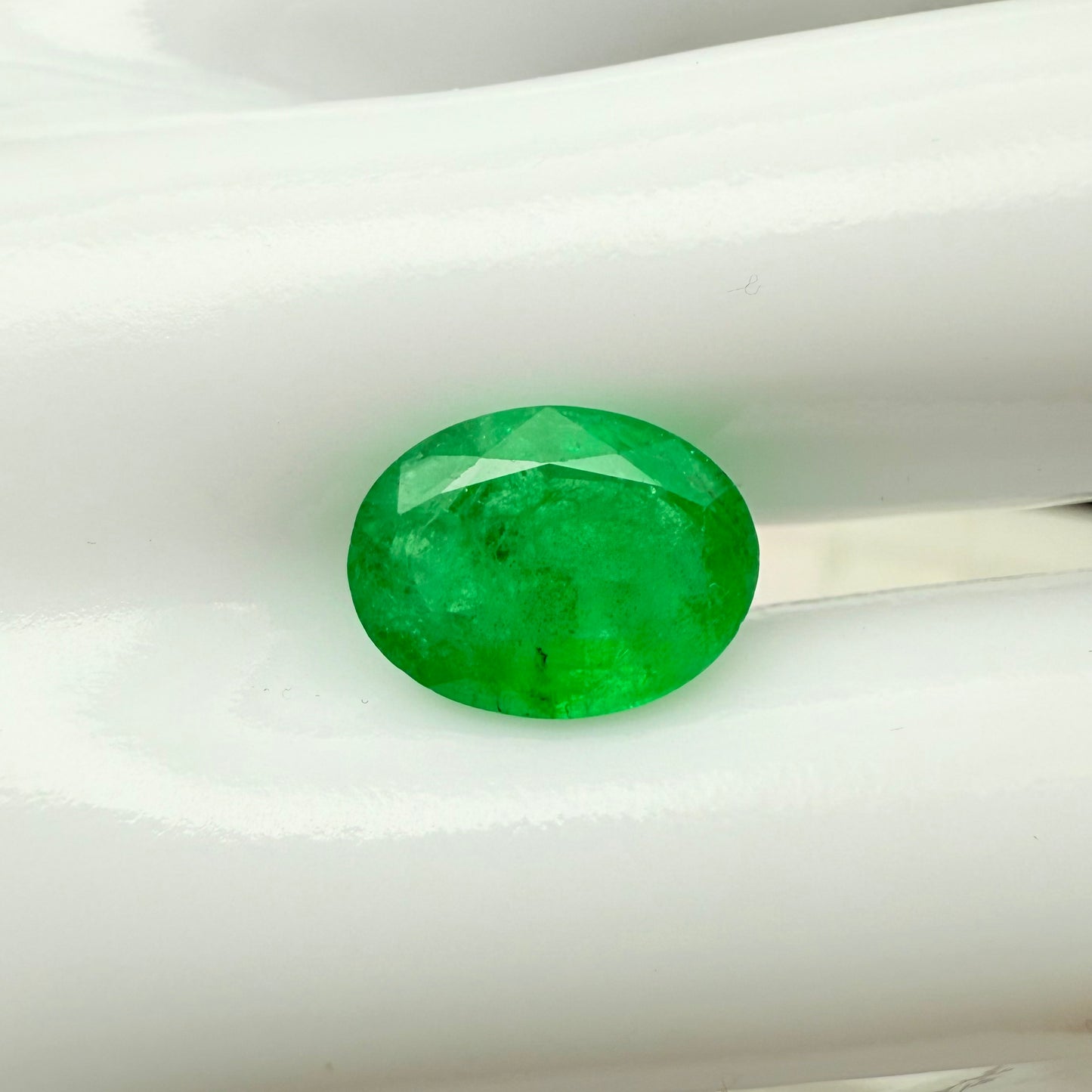 Emerald Zambia 11.5x8.5mm