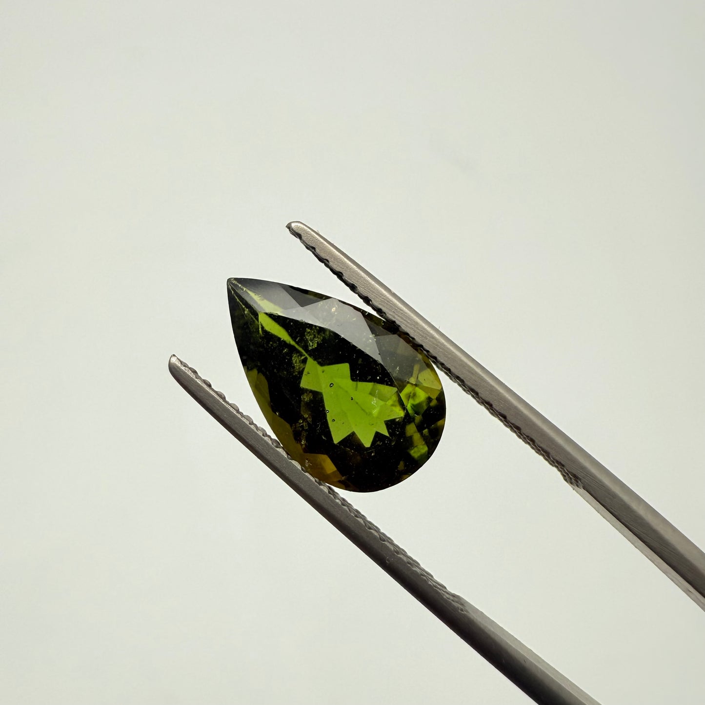 Green Tourmaline 12.5x7.5mm