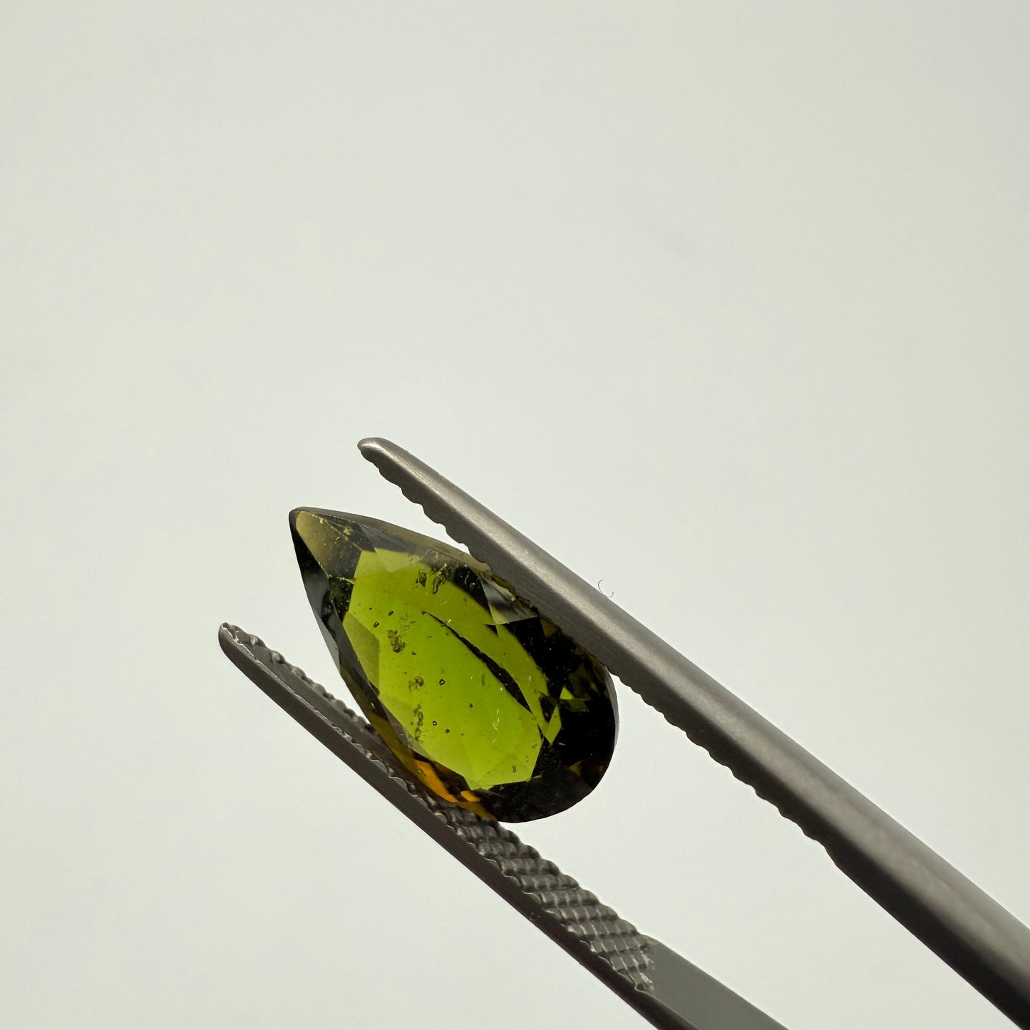 Green Tourmaline 12.5x7.5mm
