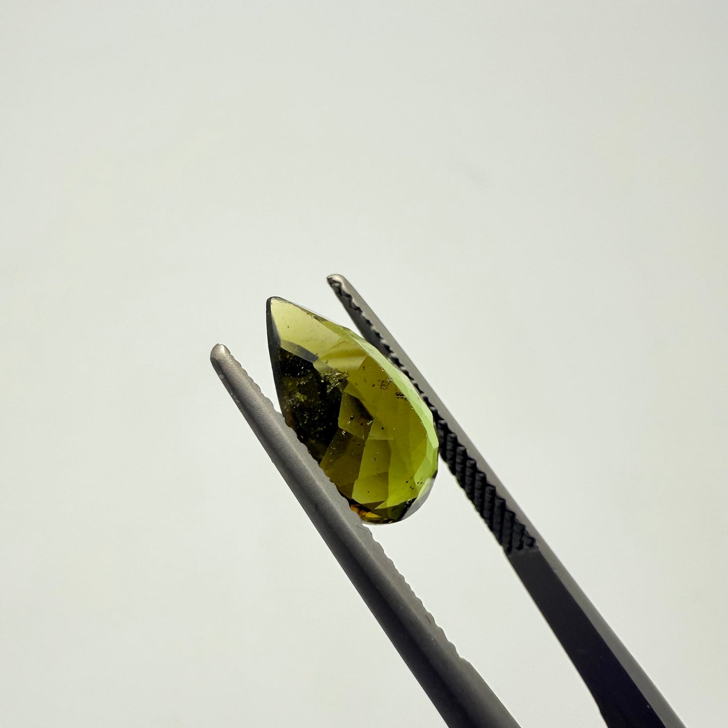 Green Tourmaline 12.5x7.5mm