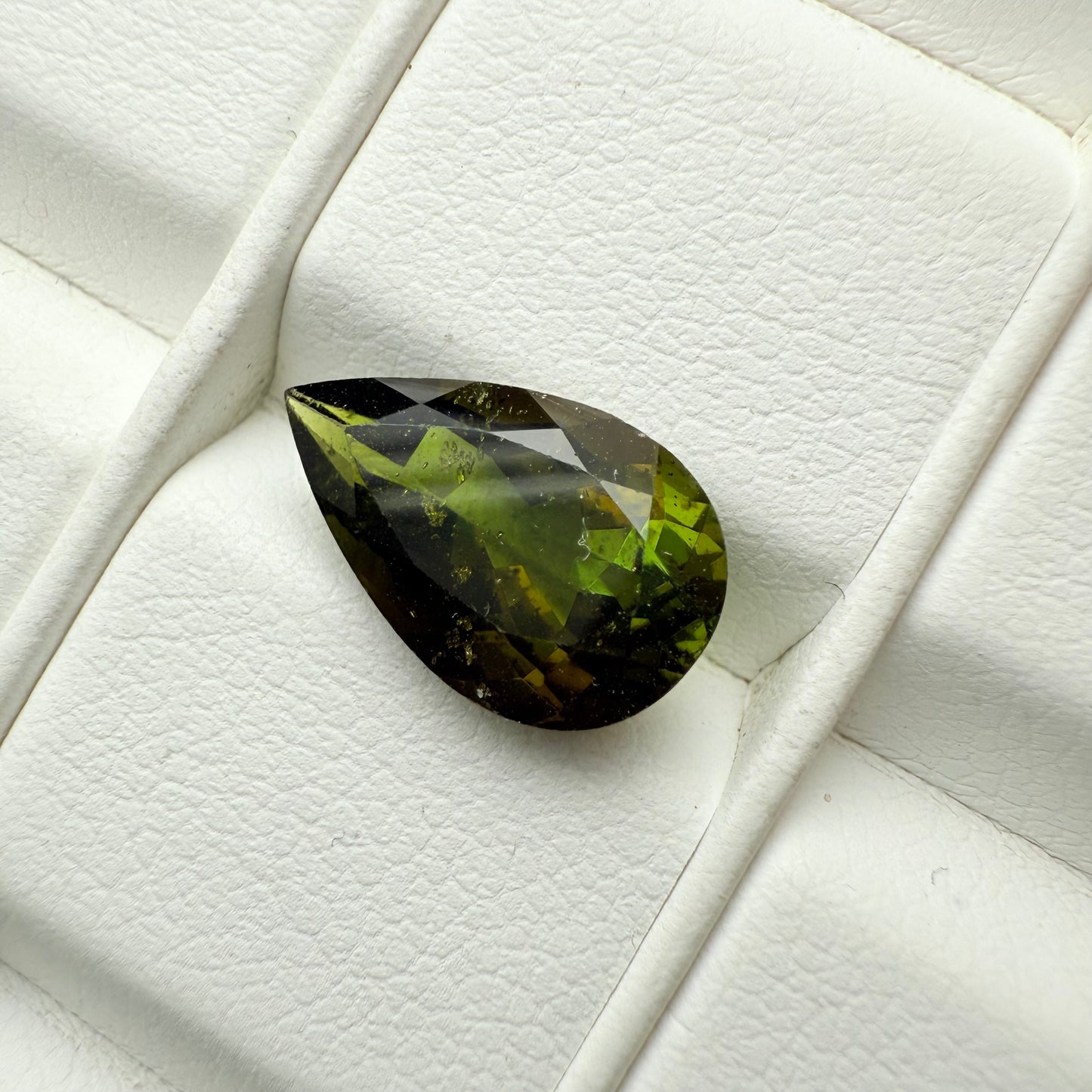 Green Tourmaline 12.5x7.5mm