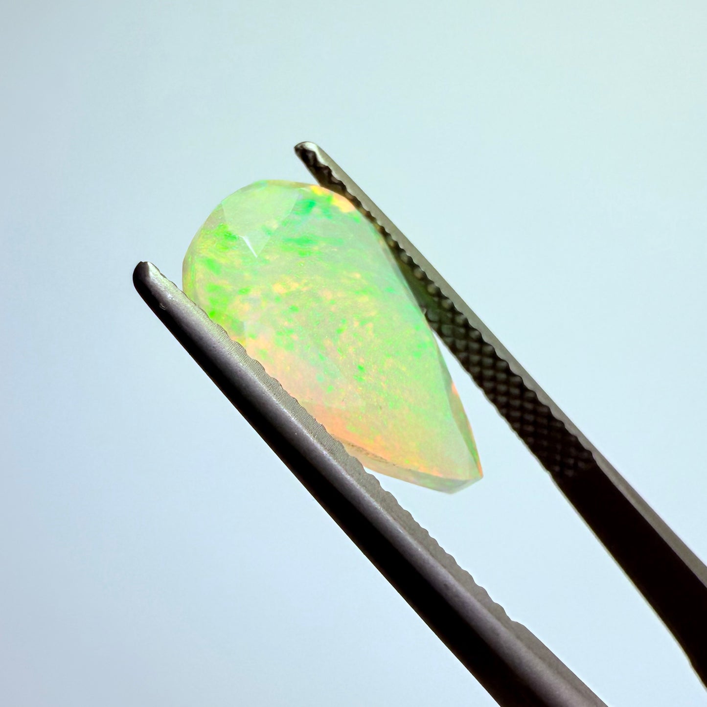 Opal faceted Ethiopia 14x10mm