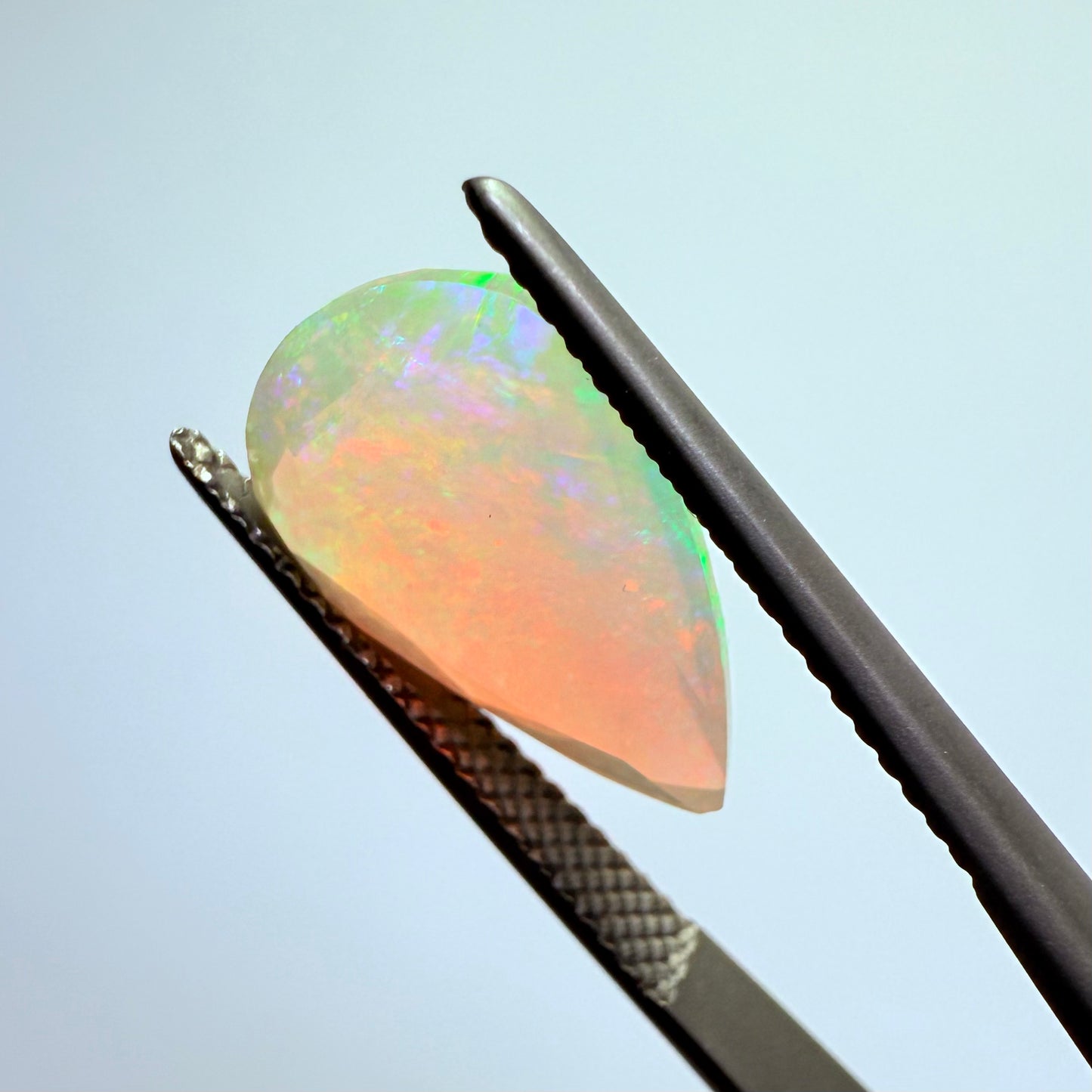 Opal faceted Ethiopia 14x10mm