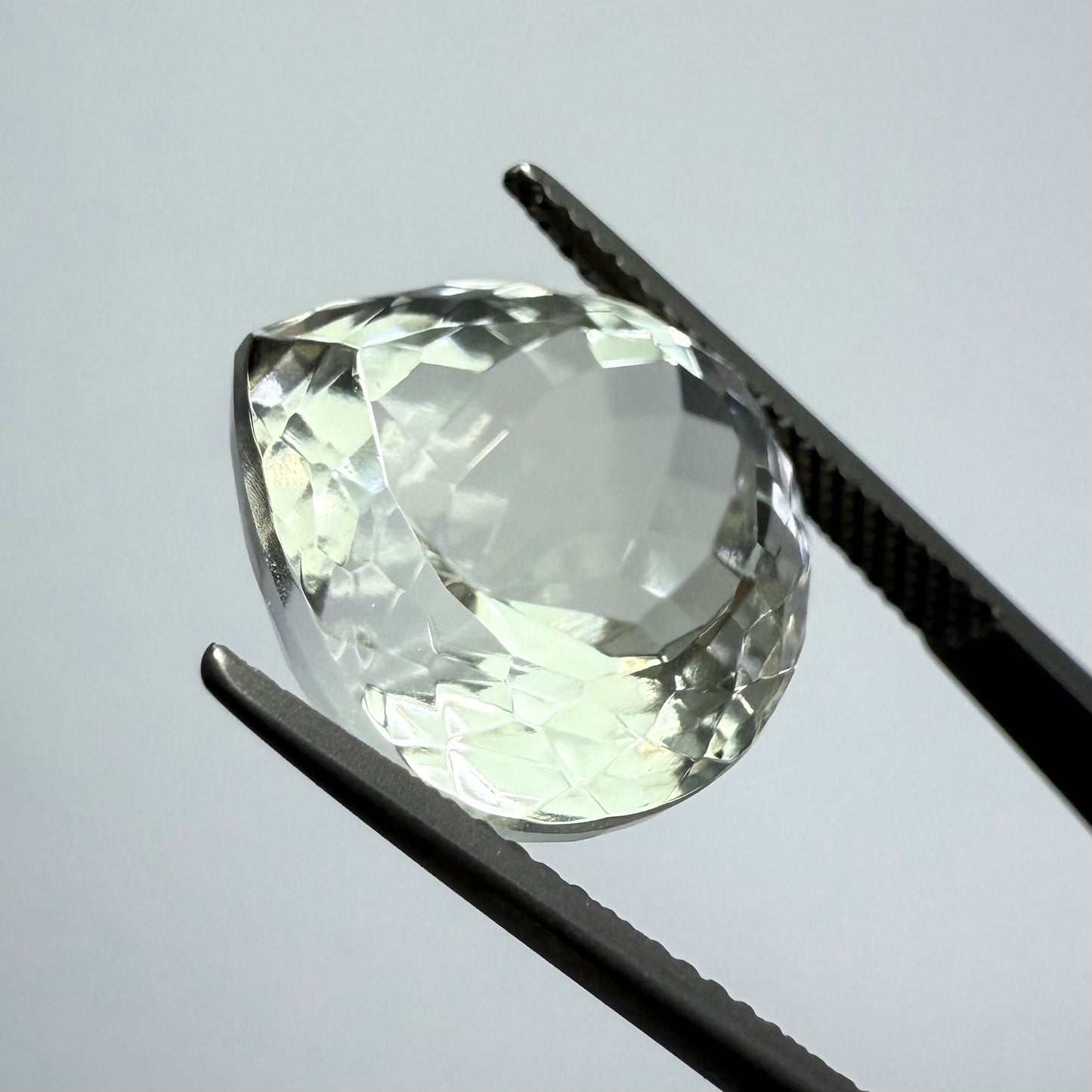 Champagne Morganite 15x15mm