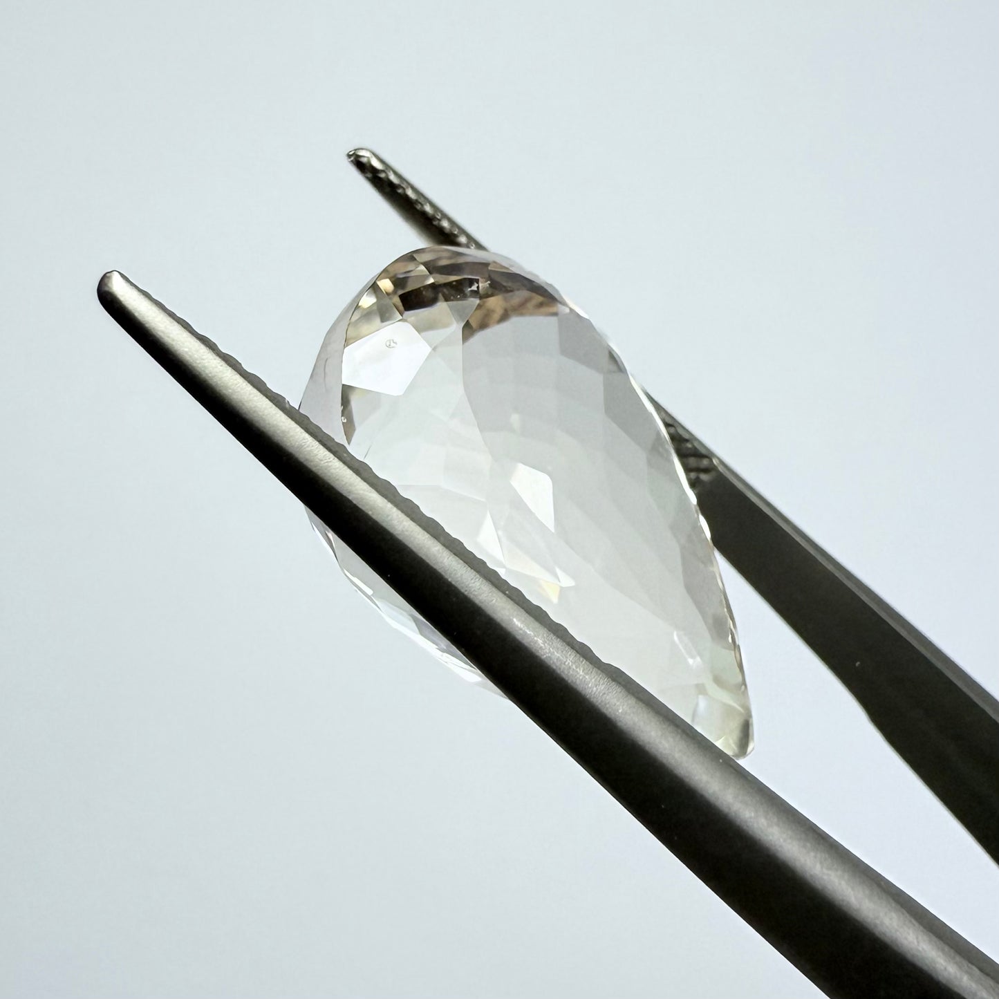 Champagne Morganite 20x14mm