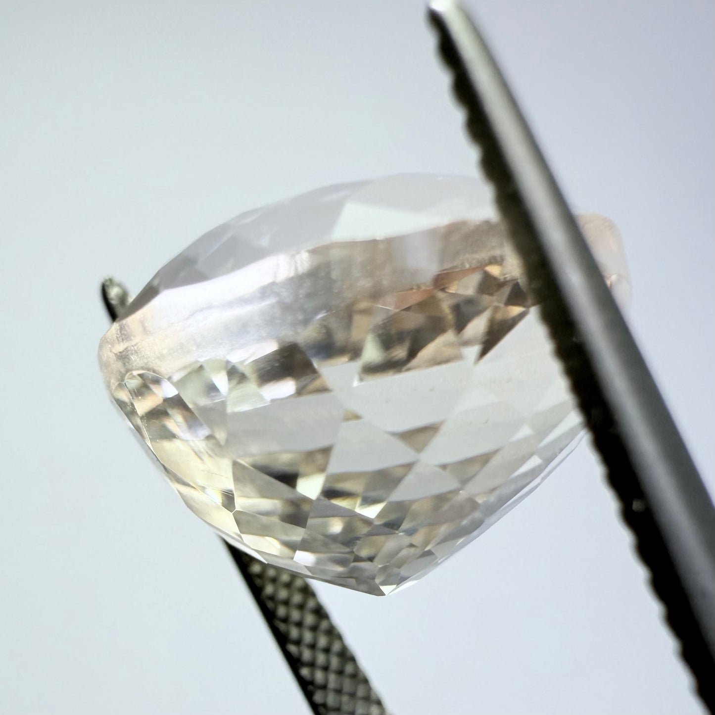 Champagne Morganite 20x14mm