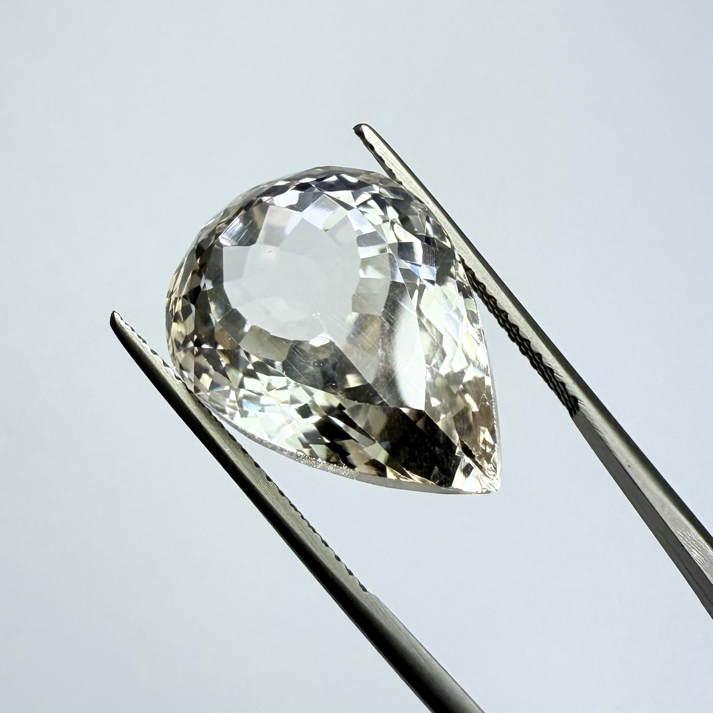 Champagne Morganite 20x14mm