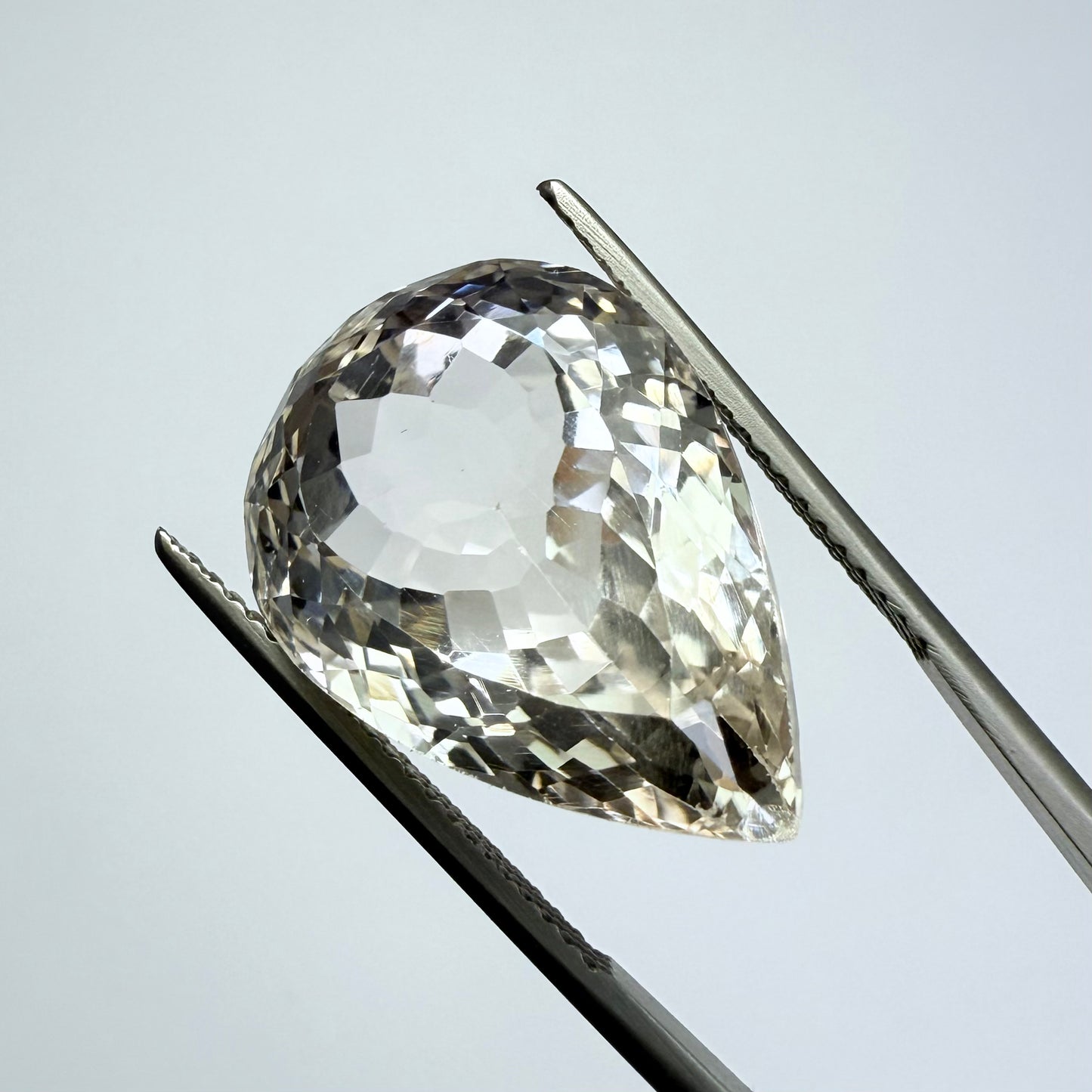 Champagne Morganite 20x14mm